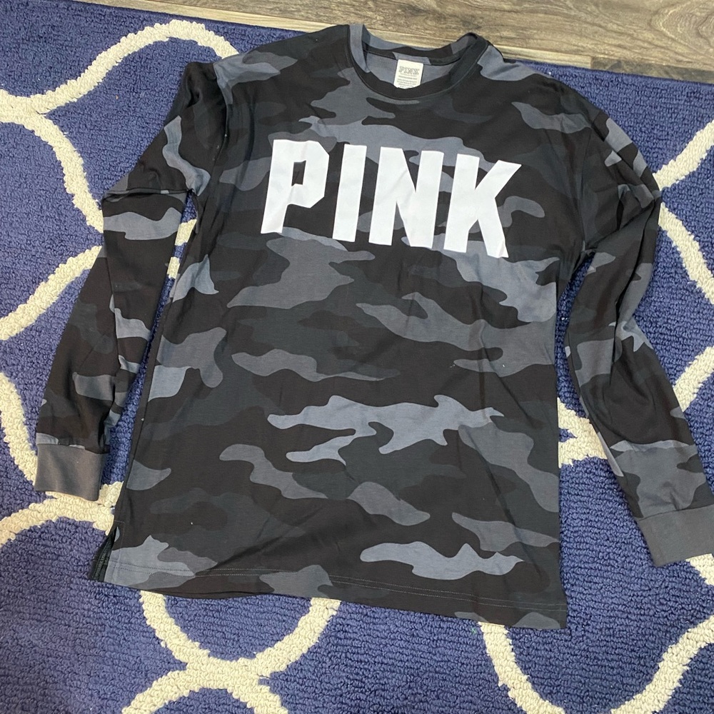 PINK || Camo Long Sleeve